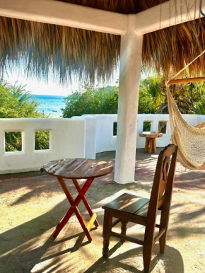 The JOLLY OCEAN HOUSE